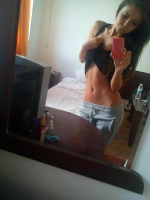 Aubree is a cheater looking for a guy like you!