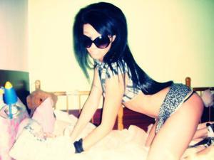 Escorts like Katrina are down to fuck you now!