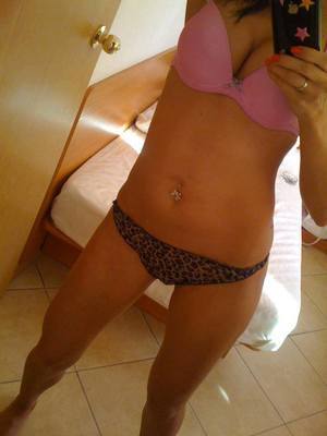 Sandy from Wisconsin is interested in nsa sex with a nice, young man
