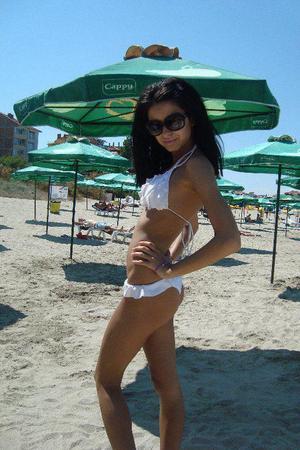 Meet local singles like Katelynn from Mississippi who want to fuck tonight