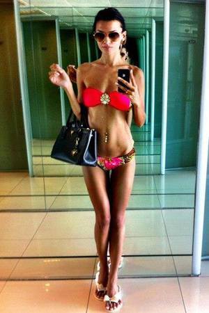 Lizette is a cheater looking for a guy like you!