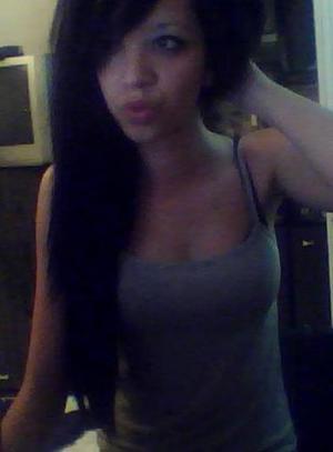 Robin from West Virginia is looking for adult webcam chat