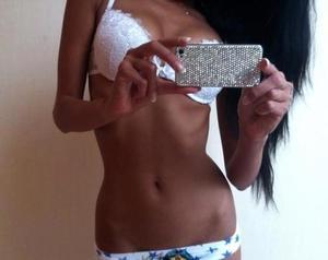 Looking for girls down to fuck? Felisha from Michigan is your girl