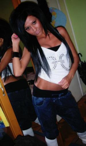 Looking for local cheaters? Take Sandra from Connecticut home with you