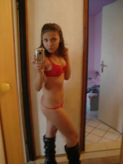 Ariel is a cheater looking for a guy like you!