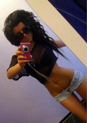 Meet local singles like Monica from New Mexico who want to fuck tonight