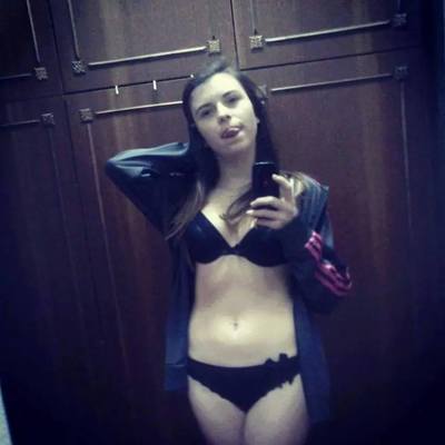 Escorts like Ashley are down to fuck you now!