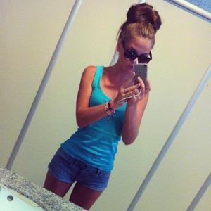 Looking for local cheaters? Take Belinda from Florida home with you