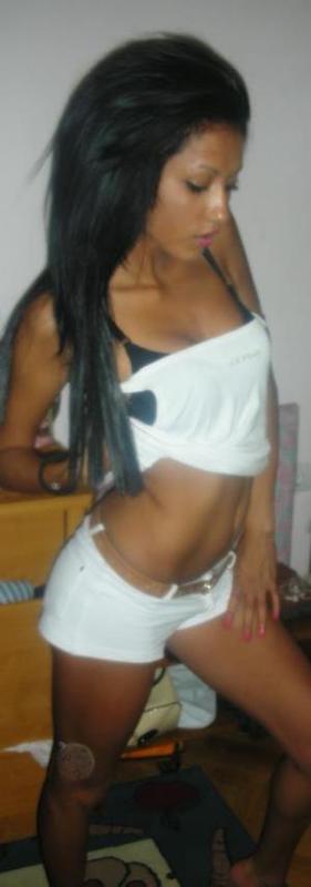 Rachel is a cheater looking for a guy like you!