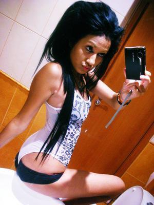 Meet local singles like Zaria from Maryland who want to fuck tonight