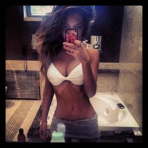 Looking for girls down to fuck? Skylar from Florida is your girl