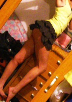 Daniella from Bokeelia, Florida is looking for adult webcam chat