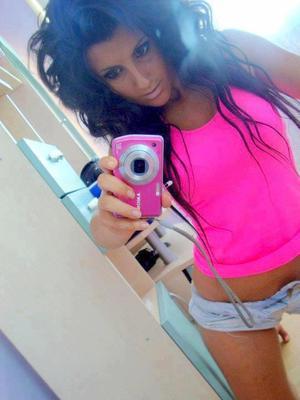 Looking for girls down to fuck? Kaliyah from Arizona is your girl