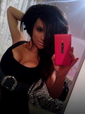 Looking for girls down to fuck? Carissa from Oklahoma is your girl