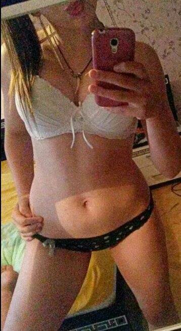 Meet local singles like Jessenia from Iowa who want to fuck tonight