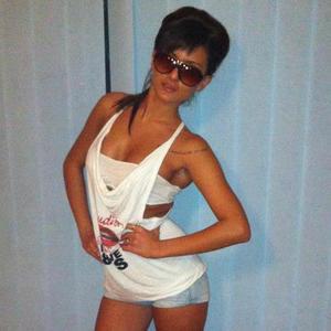 Meet local singles like Dakota from Quebec who want to fuck tonight