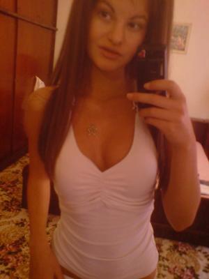 Meet local singles like Mercedes from Texas who want to fuck tonight