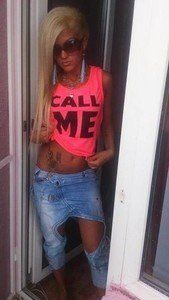 Meet local singles like Delia from Indiana who want to fuck tonight